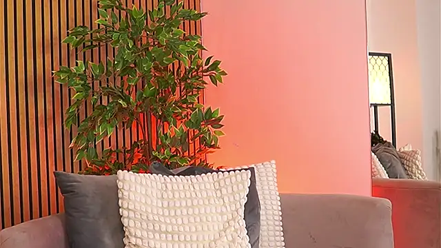 Avril_Cyrus লাইভ XXX চ্যাট