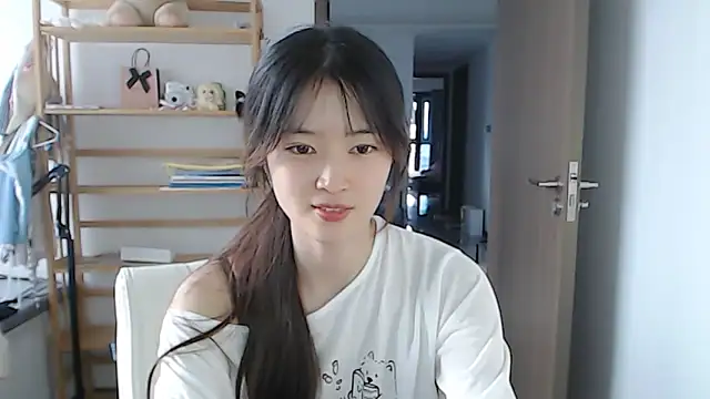 Mimi-cnbaby: онлайн-секс-чат