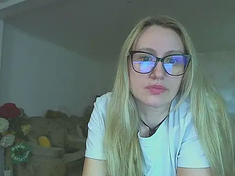 Chat +18 de Nataly_Rosy ao vivo