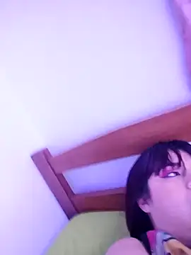 Cherrybustyx19: онлайн-секс-чат