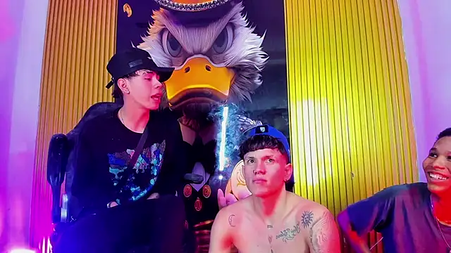 Gang_Members_xxx webcam show