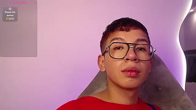 XXX chat uživo modela Fancy_Vixen