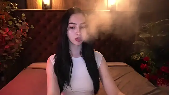 WildKittenX_ élő XXX-chatje