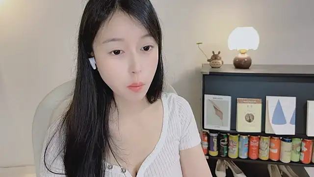 Chat XXX en directo de Onechestnut