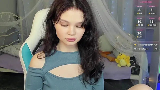 EmilyChaves: онлайн-секс-чат