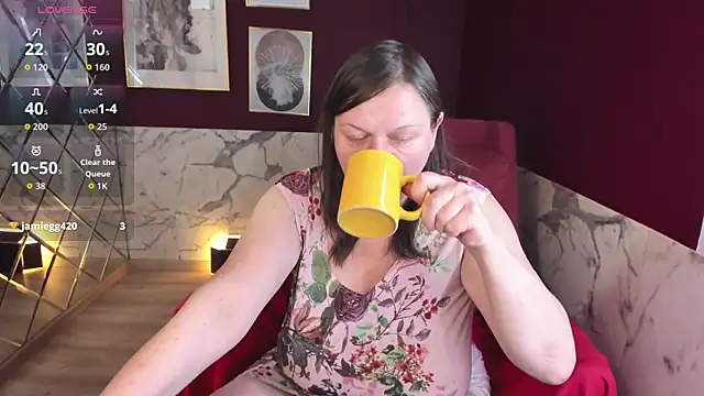 KellyPerfection élő XXX-chatje