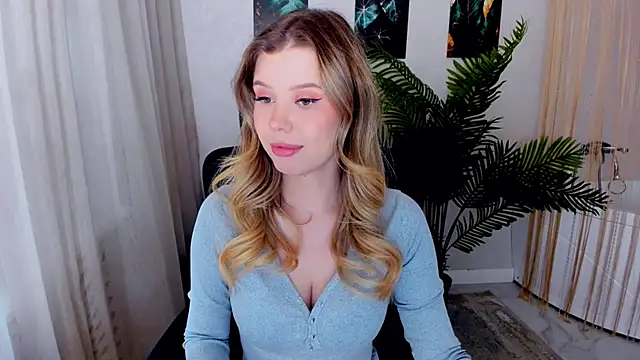 FollowLovee Live XXX-chat