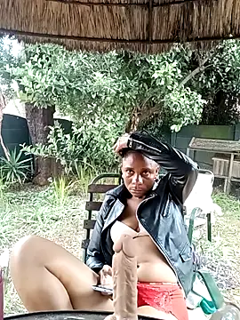 Chat XXX en directo de DarkQueen_94