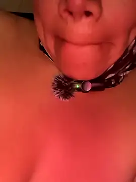 Chat +18 de Kasandra02 ao vivo