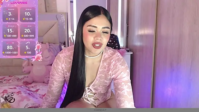 Chat +18 de AlitaAnisee ao vivo