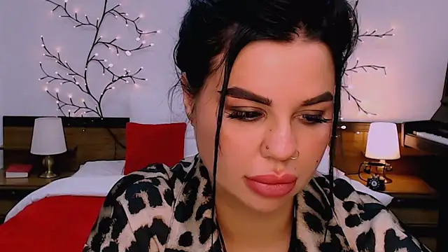 Salty__QueenのライブXXXチャット