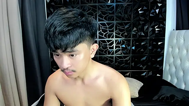 xlovercutietwink ওয়েবক্যাম শো