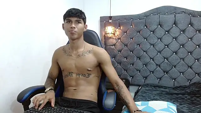 luka_big18 Webcam show
