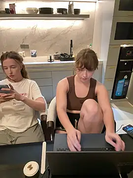 Webkamerová show Nura_n_Sarah