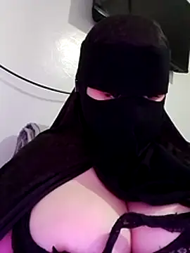 LANA___sexy Adlı Modelin Web Kamerası Şovu