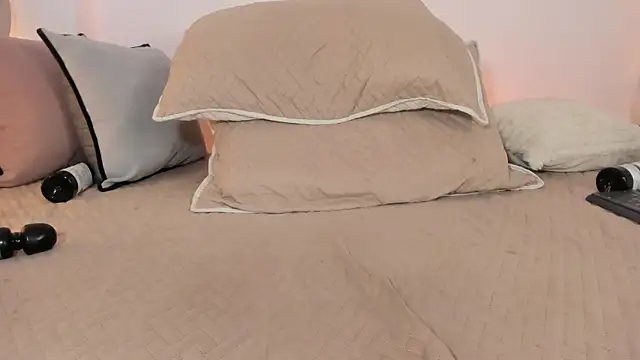 luciana_jam_ Chat XXX in diretta