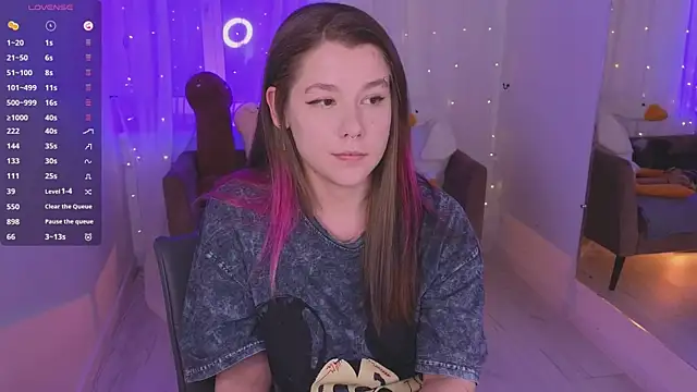 Mira_Falls' Live XXX Chat