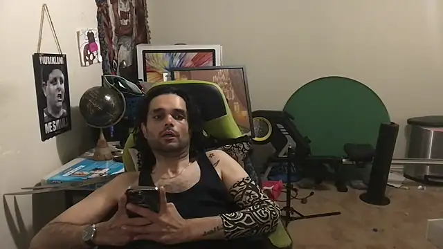 KungFuPanda001's Webcam Show