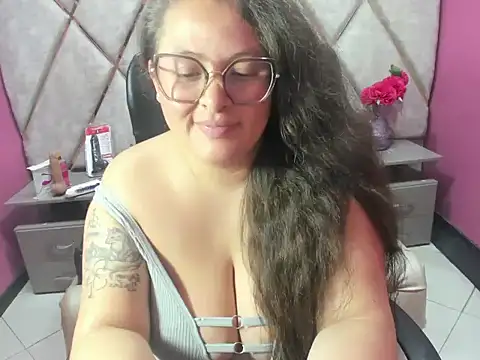 Chat XXX ao vivo de Sarah_Boobs_