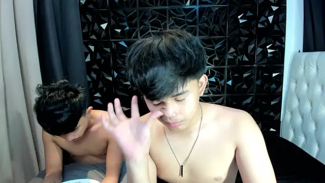 xlovercutietwink Pertunjukan Webcam