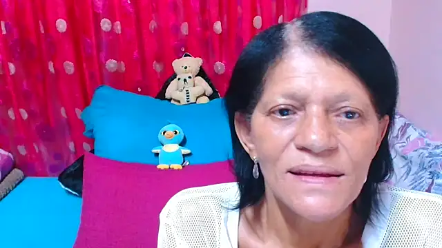 SLUTTYROXY Live XXX Chat