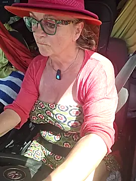 Hot-Muci Chat XXX in diretta