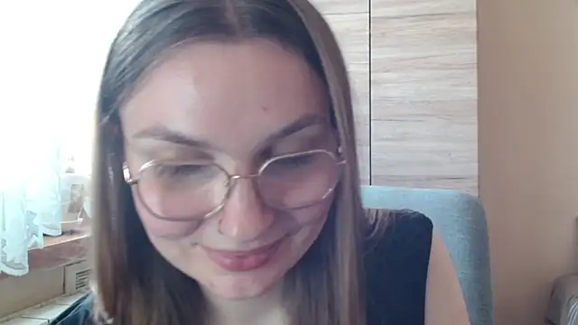 LooveELLYx Chat XXX live