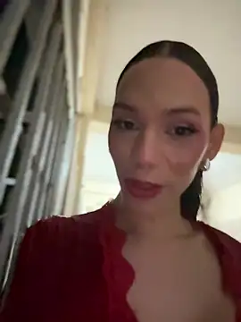 Carlita_cute Adlı Modelin Web Kamerası Şovu