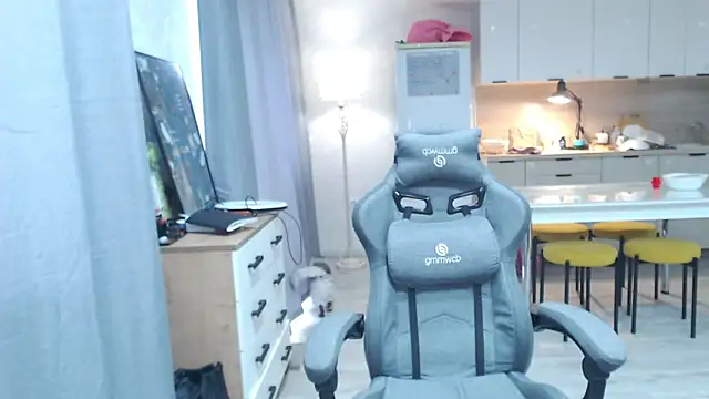 _lalune_: онлайн-секс-чат