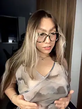 Im_sophiie Chat XXX in diretta