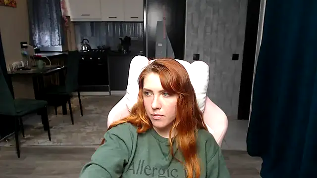 Chat +18 de Reginasmilee ao vivo