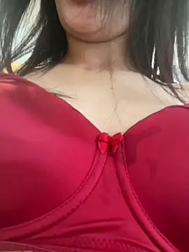 Milana_UK 在線直播表演