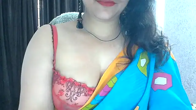 SimmiQueen_77 Live XXX-Chat