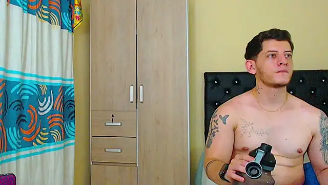 Allan_Peige Live XXX Chat