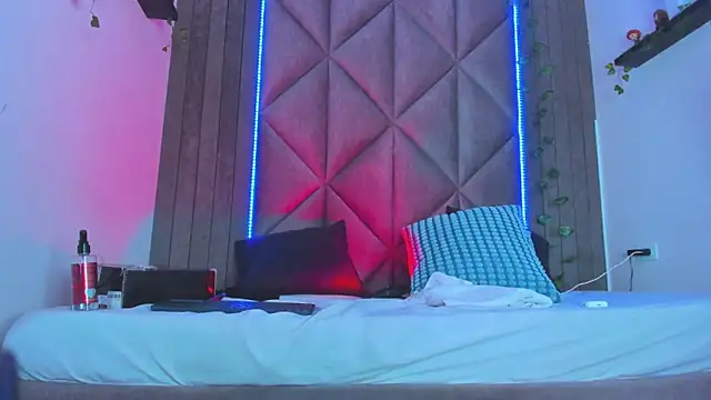 BriaConner_'s Live XXX Chat