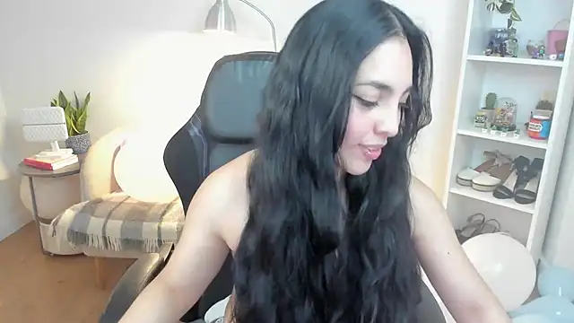 Chatroom XXX en direct de _BellaEvans_