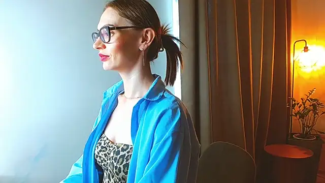 Lady_Sunshine_ – Naživo XXX chat