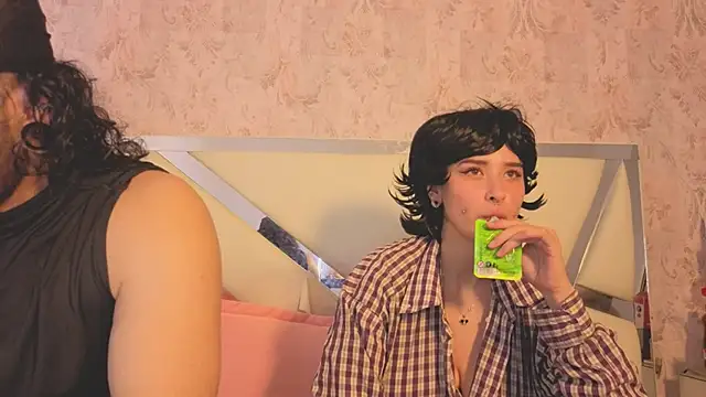 Benny_and_Mark – Naživo XXX chat