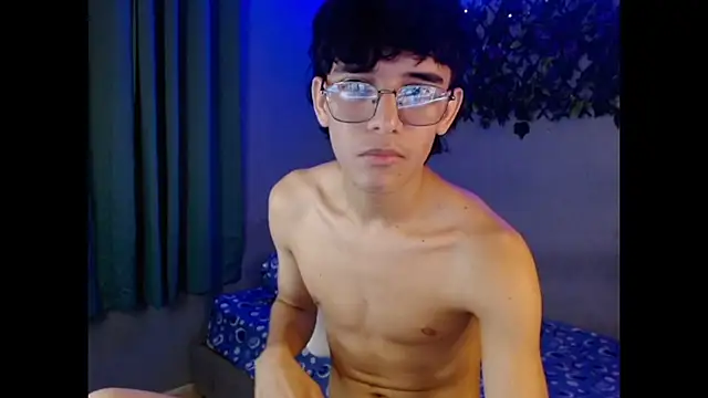 عرض كام noah_millerx