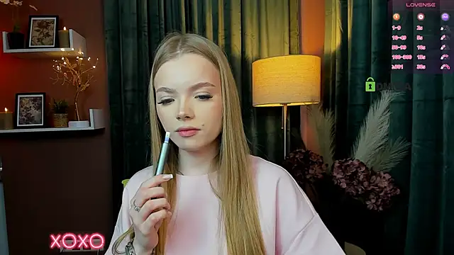 Chatroom XXX en direct de maddy_moah