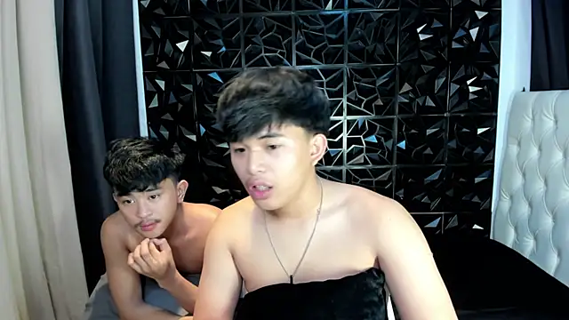 xloverbigcock Webcam Show