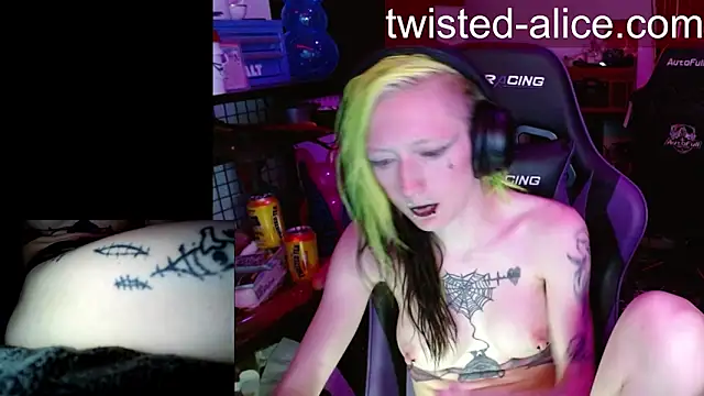 Czat XXX na żywo – Twisted_Alice
