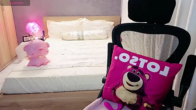 Chat XXX en directo de JENNIE-16