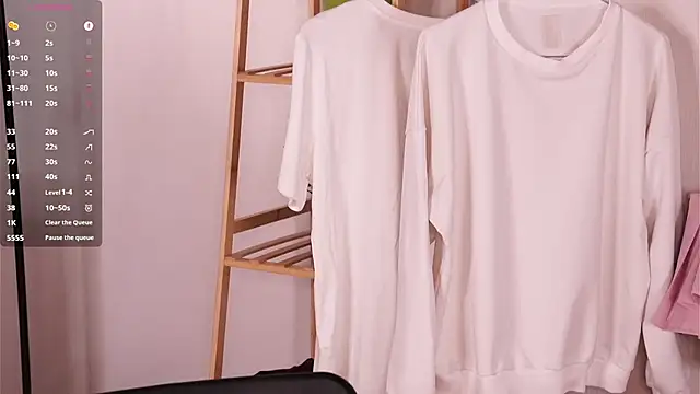 CherlyGuss Chat XXX live