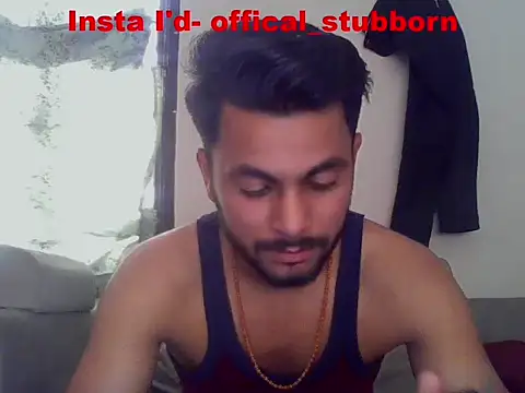 StubborndesiboyのライブXXXチャット