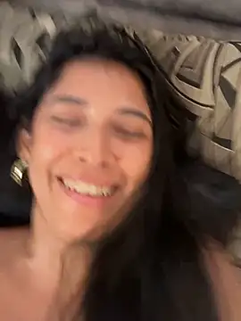 BrigitteVons Adlı Modelin Canlı XXX Sohbeti