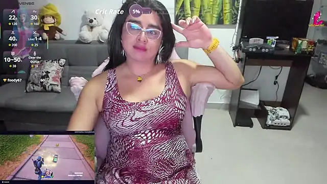 Show modela Khalifa_Gold na web-kameri