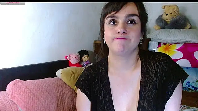 collette_beaufoy_'s Live XXX Chat