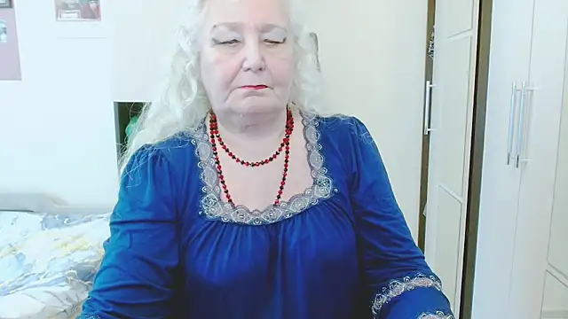 GrannyAlisa: απευθείας συνομιλία ΧΧΧ