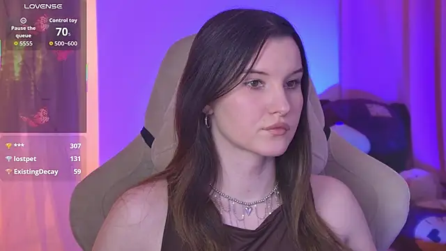 AgataWillis Chat XXX in diretta